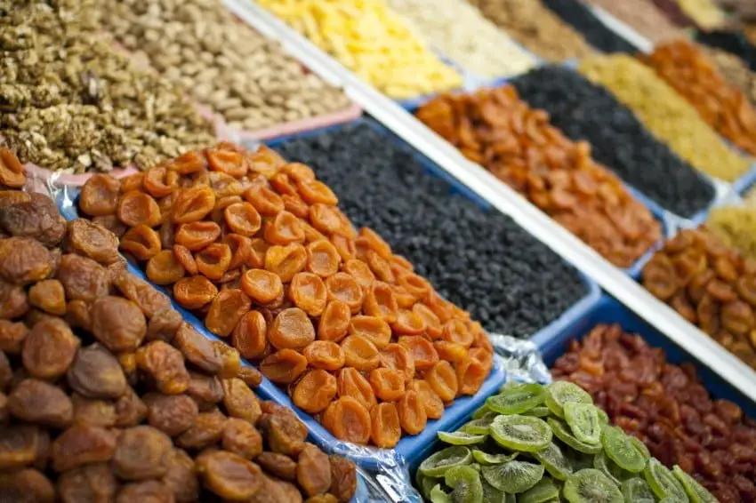 Кыргызстан будет поставлять сухофрукты и асафетиду в Индию