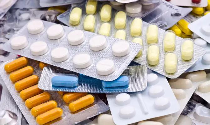 Из Кыргызстана пытались вывезти медицинские препараты