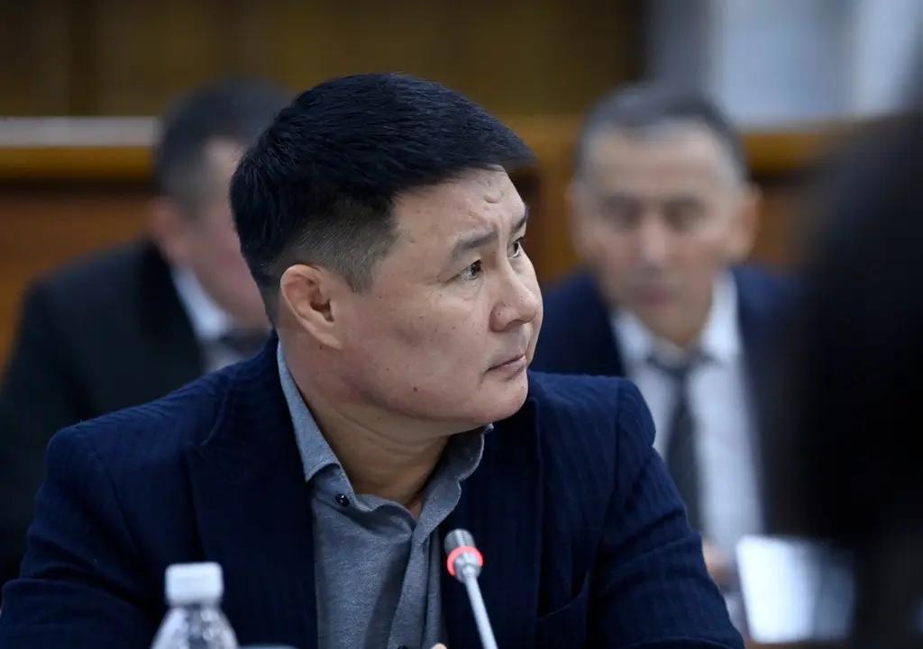 «Собранные для Баткена средства направлены по назначению?» — Икрамов