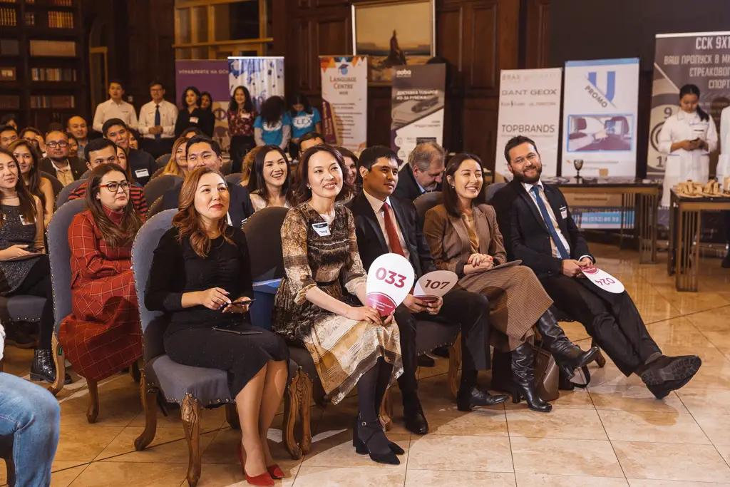 На благотворительном аукционе собрали более 700 тысяч сомов