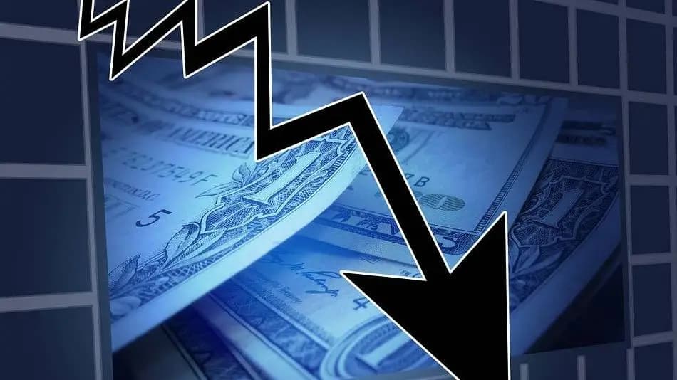 The Financial Times: Мировая экономика замедлила рост