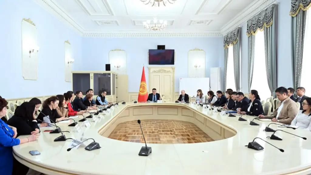 Проект по выпуску гендерных облигаций имеет соцнаправленность — Исанов