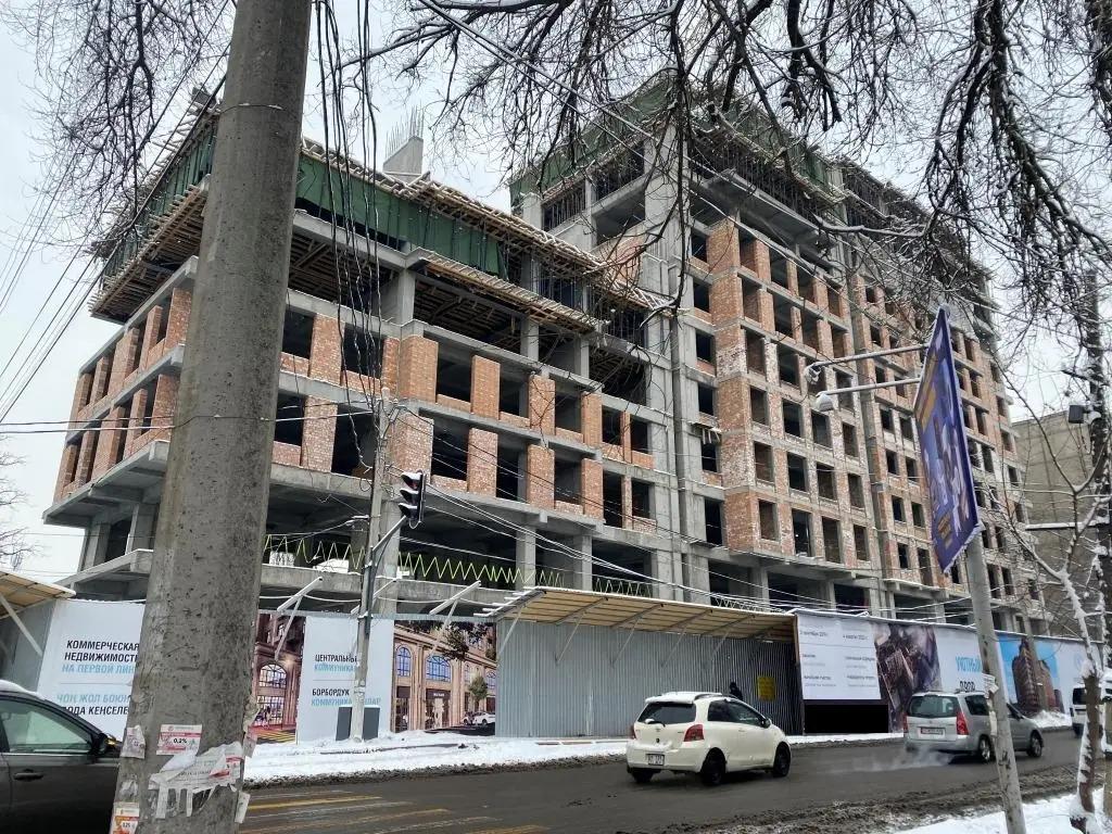 В Кыргызстане хотят легализовать незаконные многоэтажки