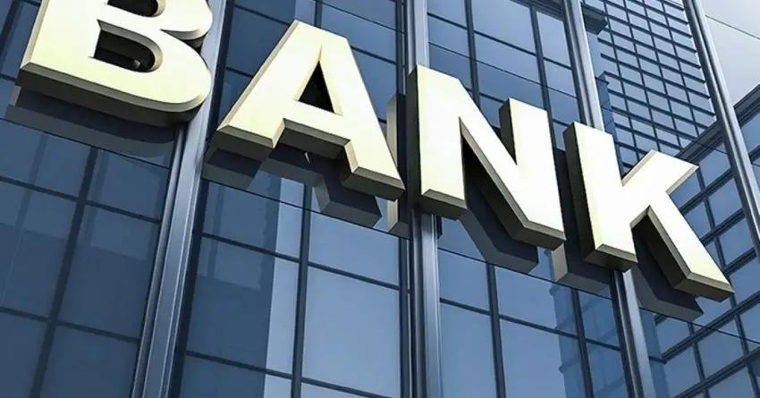 Нацбанк оштрафовал комбанк за необоснованную комиссию по кредиту