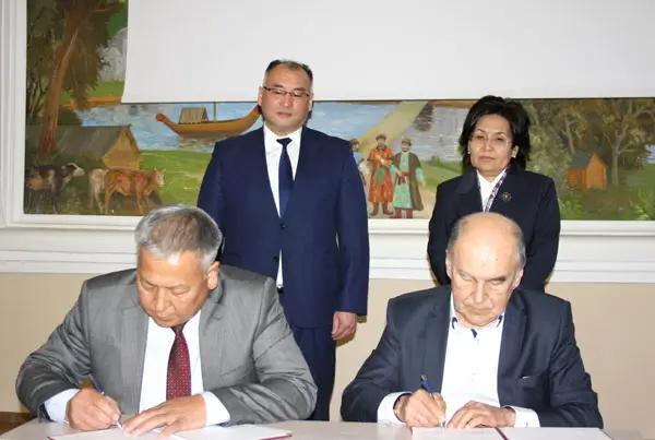 Торговые палаты Татарстана и КР подписали соглашение о сотрудничестве