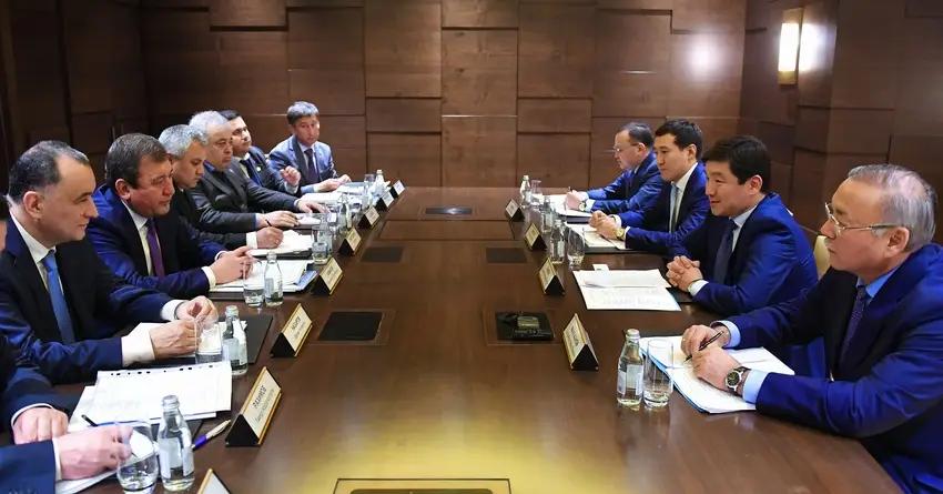 Алматы и Ташкент намерены укреплять торгово-экономические связи