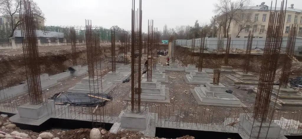 На месте колонии №47 в Бишкеке началось строительство