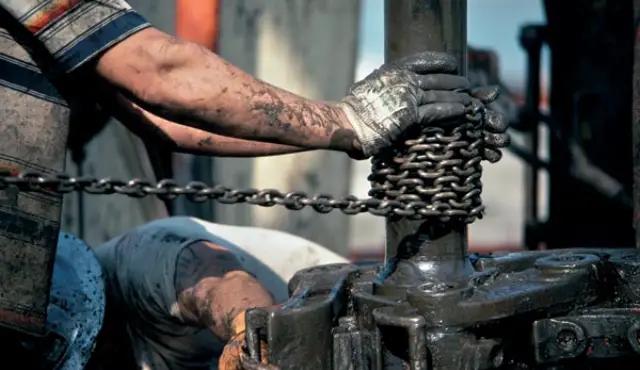«Роснефть» начала поисково-разведочное бурение на шельфе Вьетнама