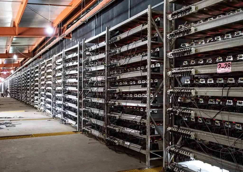 Субъекты майнинга будут платить за электроэнергию 5.04 сома за киловатт-час