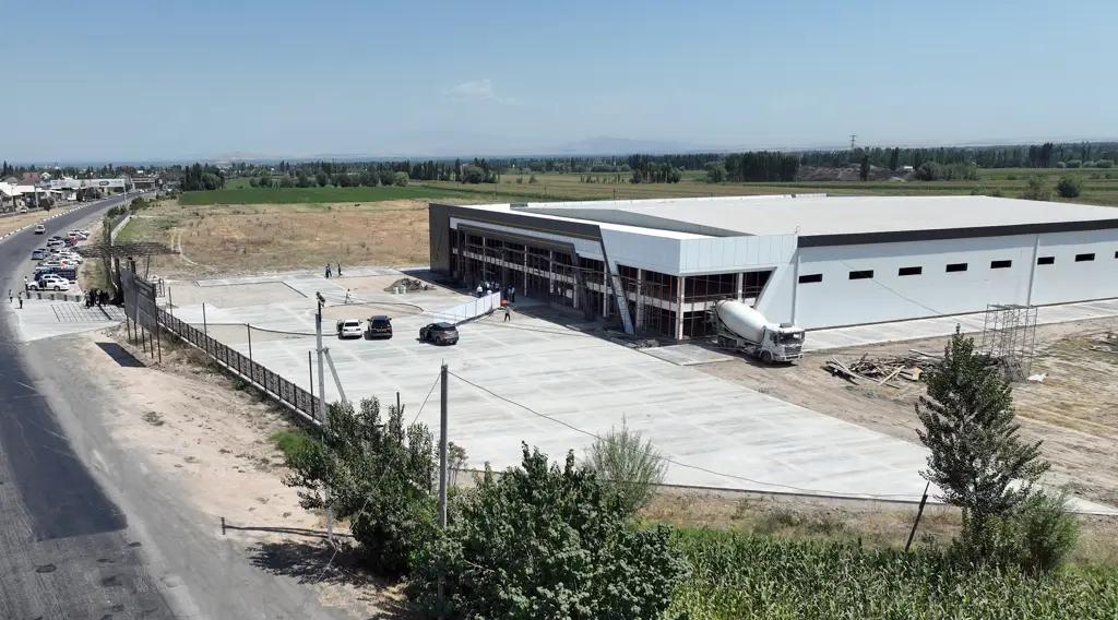 Строительство индустриального парка в Оше завершено на 70%