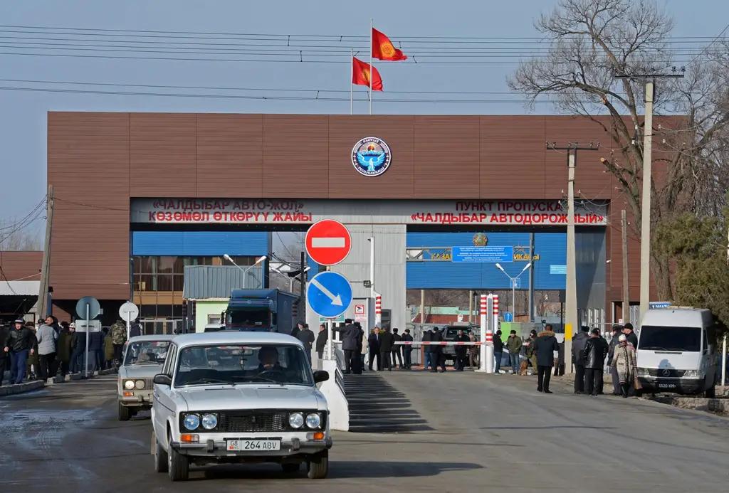 Пограничники пресекли незаконный провоз ГСМ