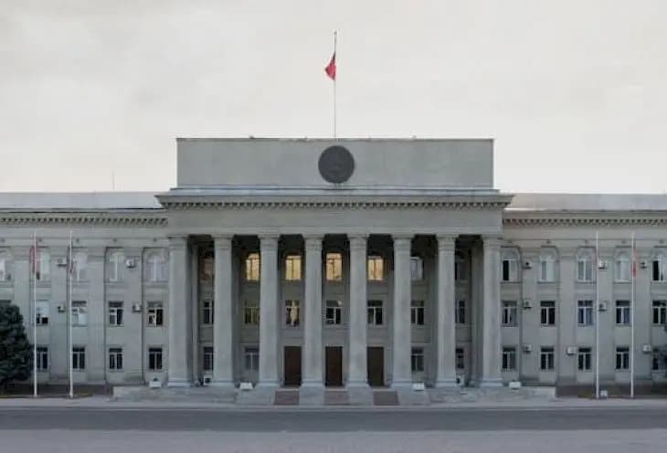 Аппарат правительства прокомментировал ситуацию с коррупцией