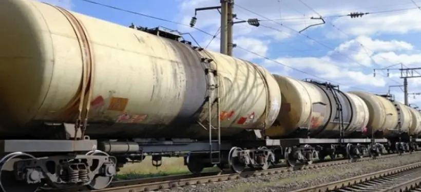 Казахстан запретил ввоз российского бензина