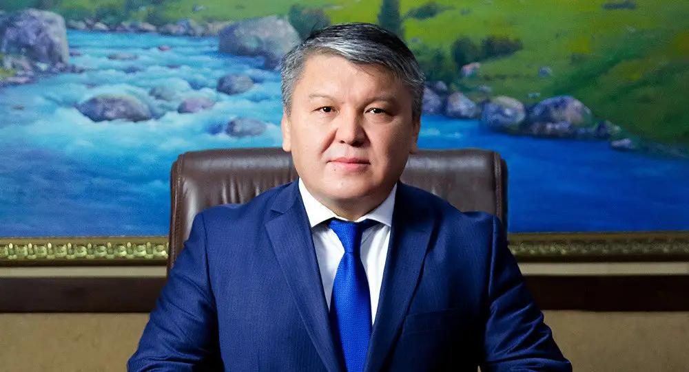 Арзыбек Кожошев остается председателем Госфиннадзора