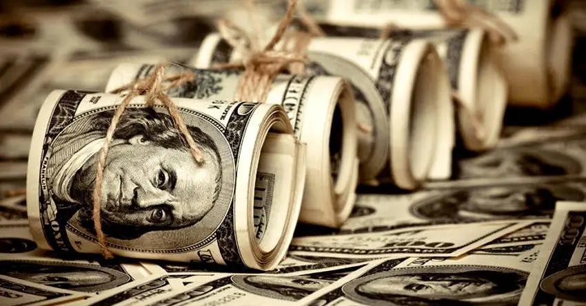 С начала года отток денег физлиц из Кыргызстана вырос на 149%