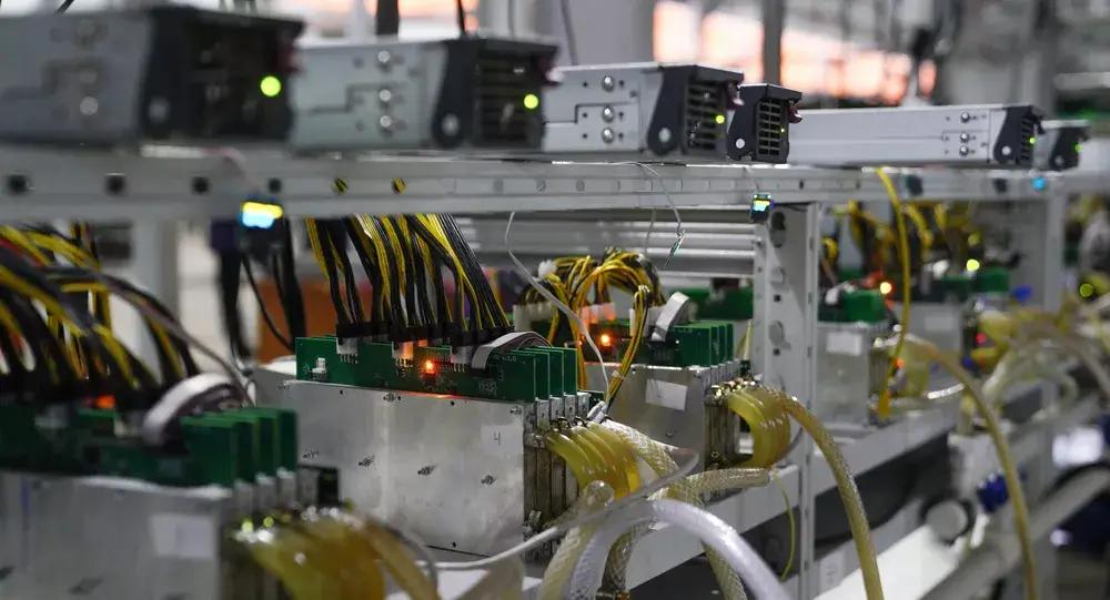 С 2019 года было обнаружено 74 майнинг-фермы