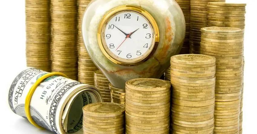 В сентябре в КР выросли процентные ставки по сомовым вкладам и снизились по валютным