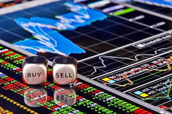 Объем торгов на бирже сократился на 36% к последней неделе января