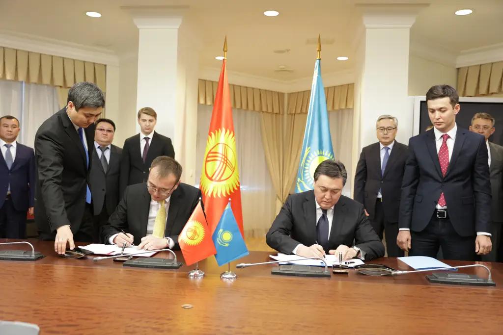 С 3 декабря кыргызско-казахская граница начнет работать в обычном режиме