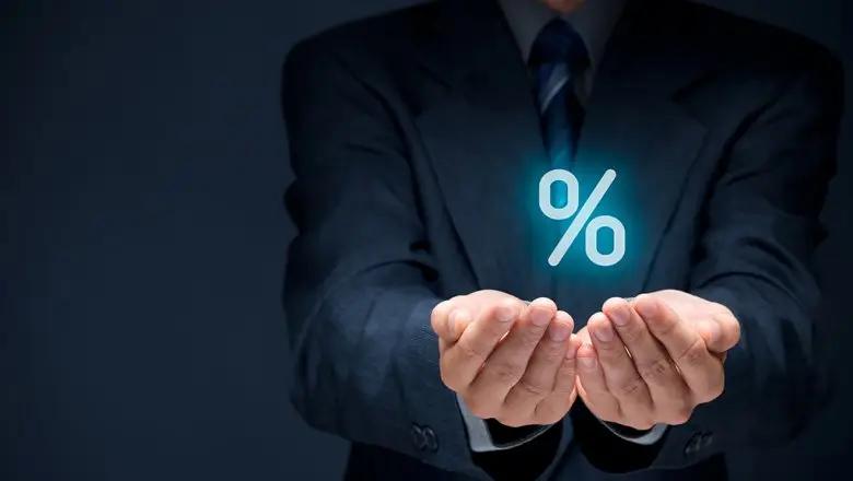 Банки КР выдали в нацвалюте в кредит в 1.7 раза больше, чем годом ранее