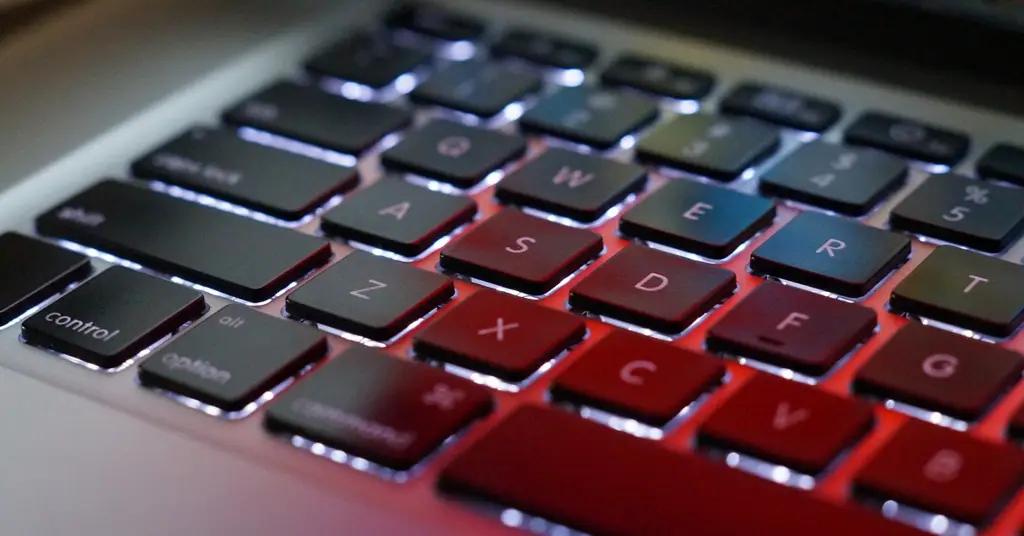 В Кыргызстане на сайте госзакупок заблокирован ввод «коррупционной латиницы»