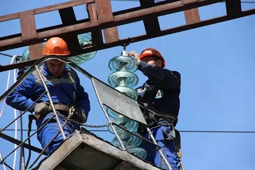 В сентябре абоненты «Северэлектро» выплатили 427.3 млн сомов