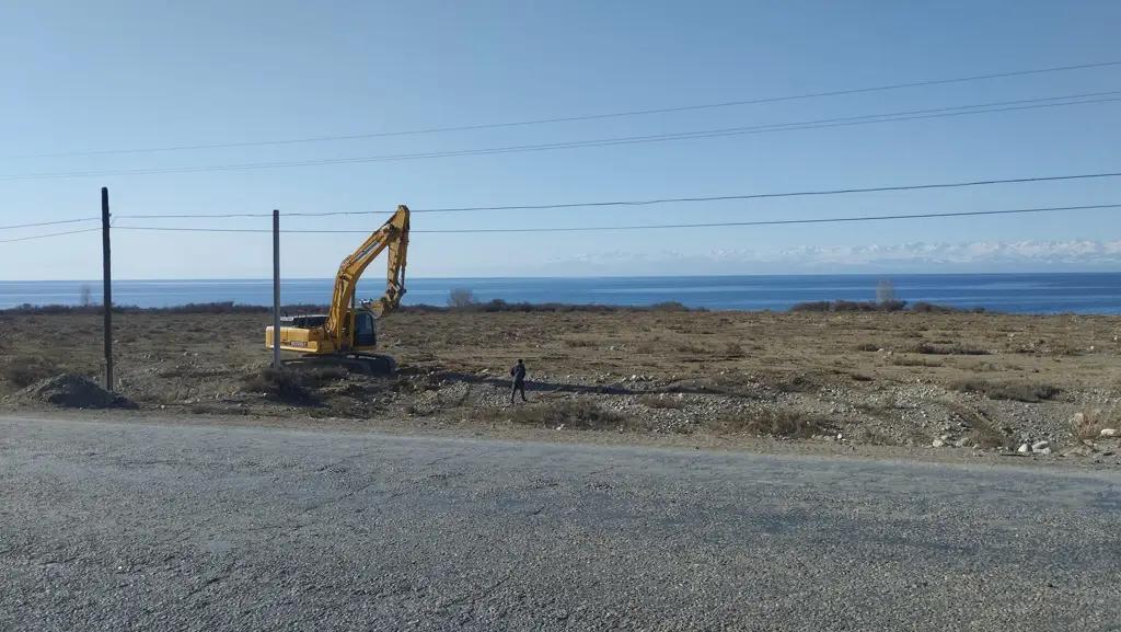 Автодорогу Балыкчы — Барскоон сдадут в эксплуатацию в 2026 году