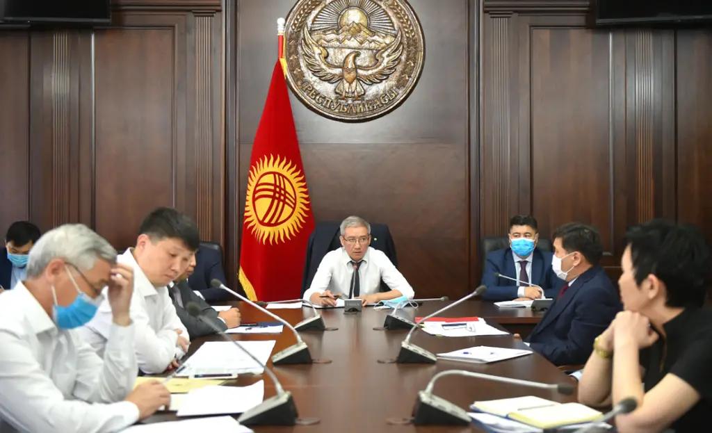 Асрандиев: Возвращение иностранных специалистов в КР возобновит инвестпроекты