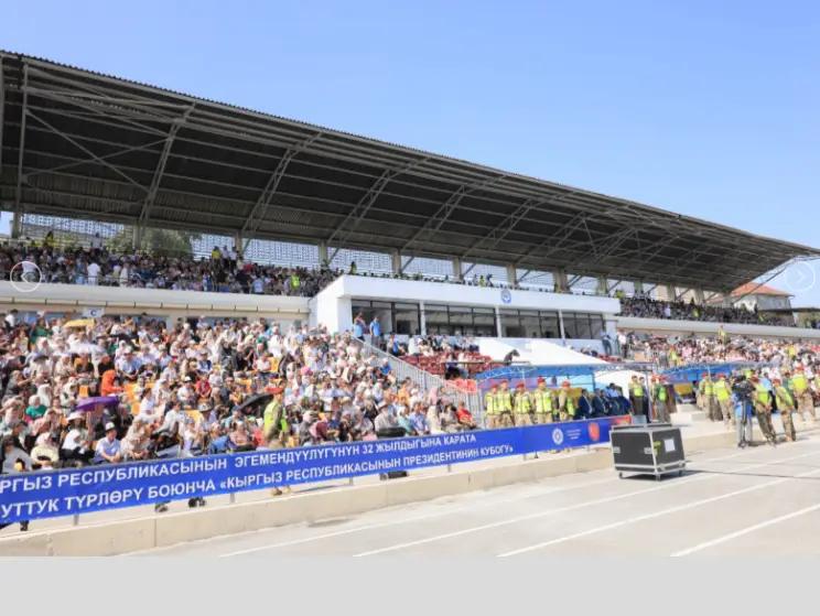 На ремонт центрального стадиона в Оше потратили 48 млн сомов