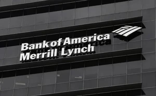 Bank of America: При цене на нефть $25, доллар должен стоить 210 рублей