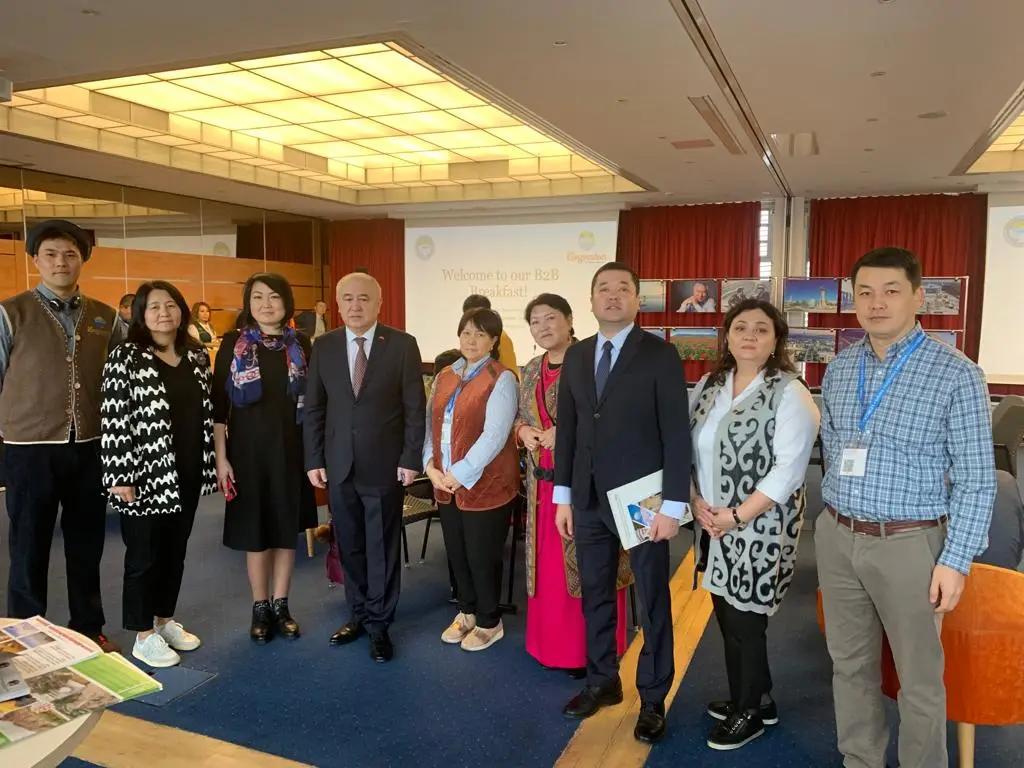 Кыргызстанцы представили туристический потенциал республики в Берлине