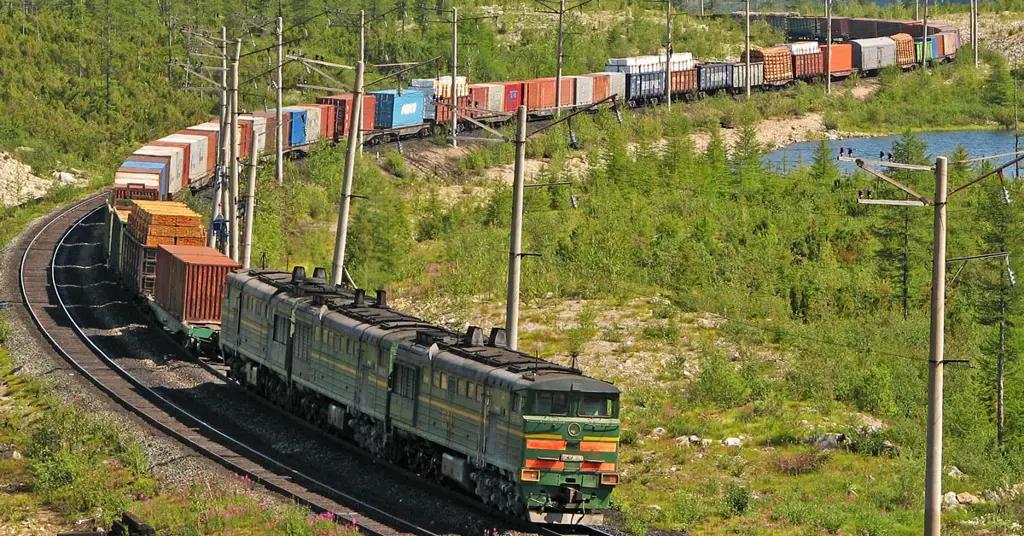 Из-за теневого оборота товаров бюджет Кыргызстана теряет ежемесячно до одного миллиарда сомов