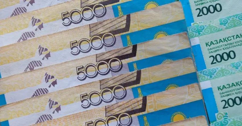 Впервые за 1.5 года выросли поступления в бюджет Казахстана