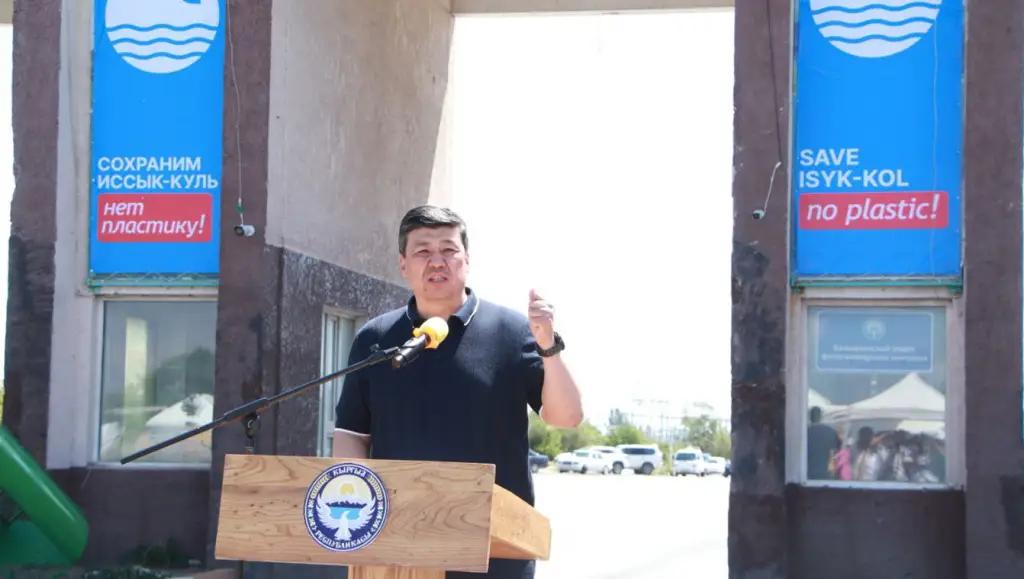 Зампред кабмина призвал отказаться от пластика