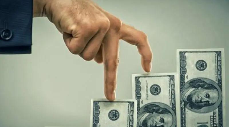 Доллар продолжает дорожать. Курс Цетробанка РФ