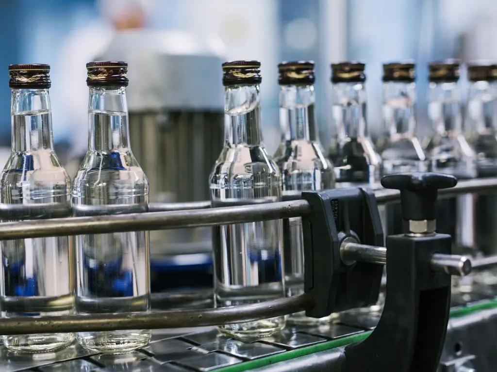 Комитет ЖК одобрил законопроект о госмонополии на спирт