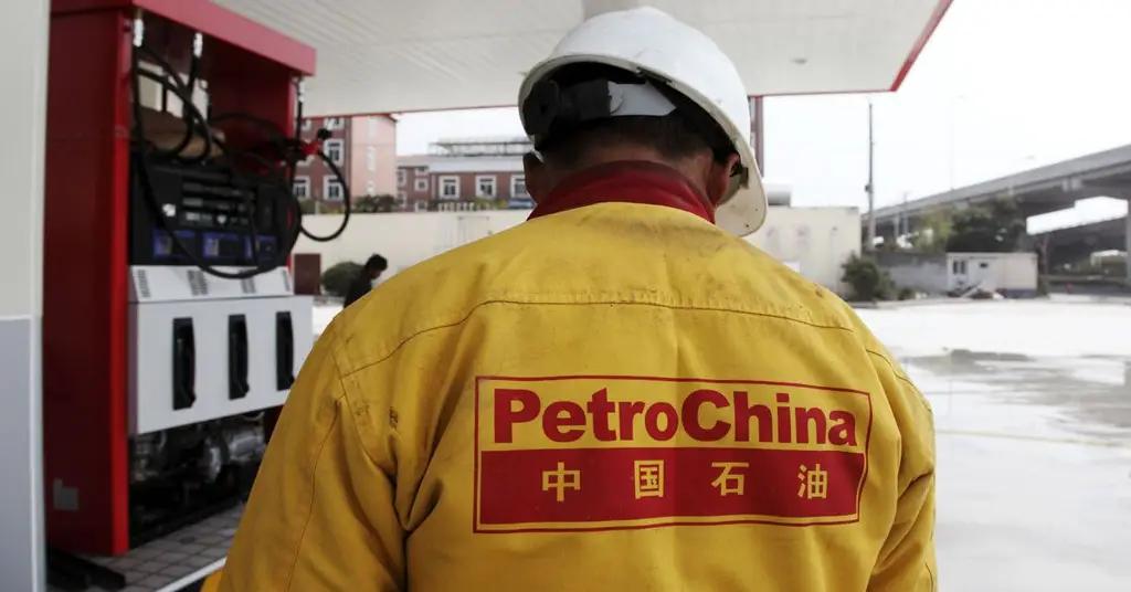 Прибыль крупнейшей нефтегазовой компании Китая упала на 98% в первом полугодии