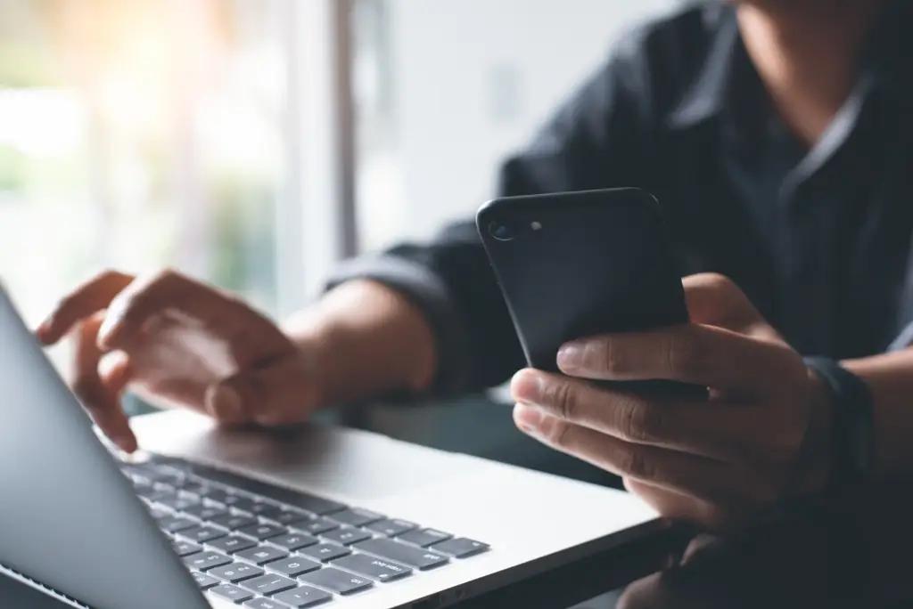 Проверить себя в списках избирателей можно в приложении «Услуги ГРС»