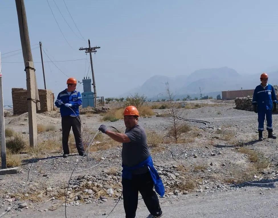 В Баткене продолжают восстанавливать электроснабжение