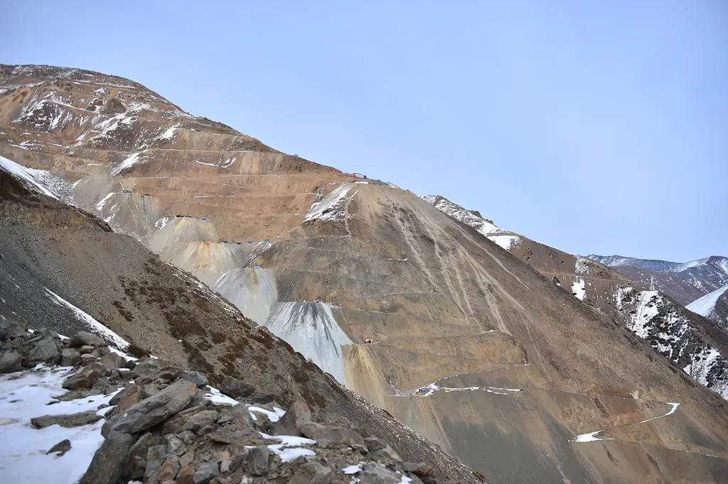 Месторождение Джамгыр проработает минимум пять лет — кабмин КР