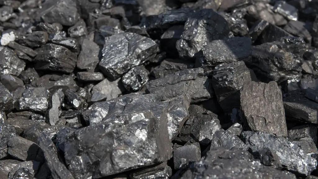 Акылбек Жапаров осмотрел участок Кара-Кече в рамках подготовки к ОЗП