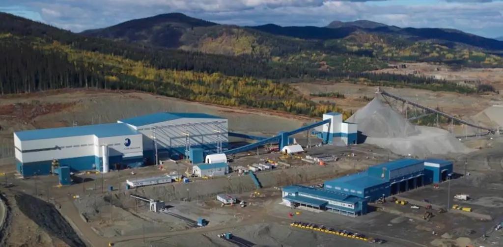 Centerra Gold ежегодно выплачивала высшему руководству $8.3 млн