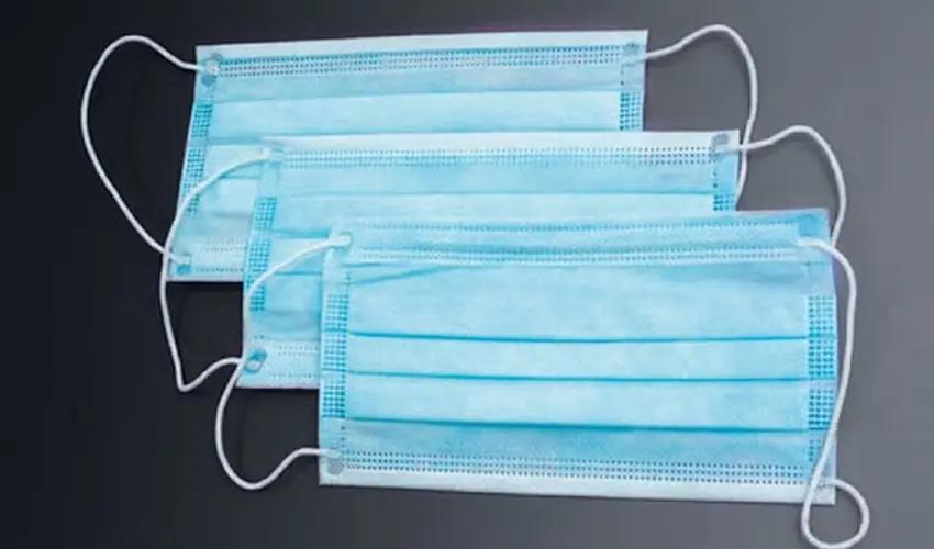 В России заготовят стратегический запас медицинских масок