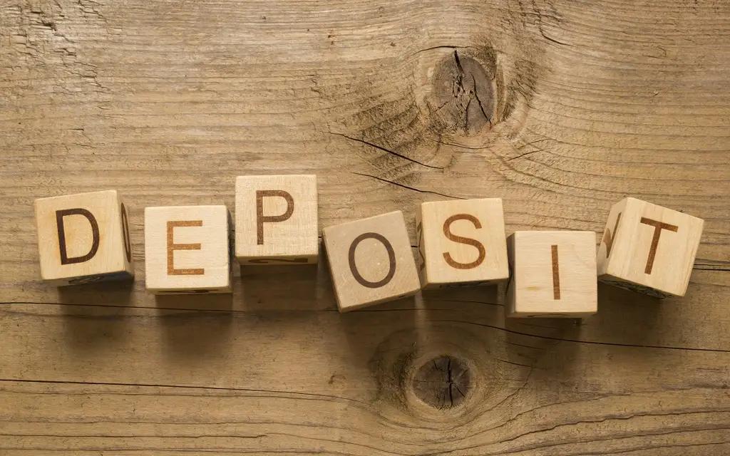 Депозитная база комбанков Кыргызстана за год выросла на 43.6%