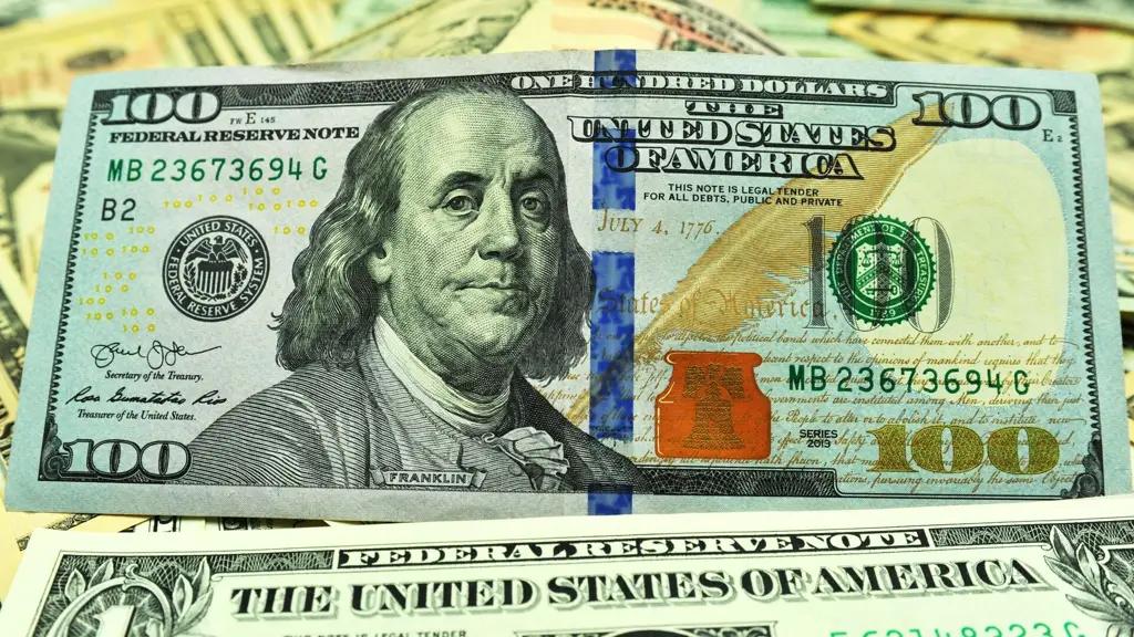 Комбанки КР купили на валютных торгах $2.6 млн