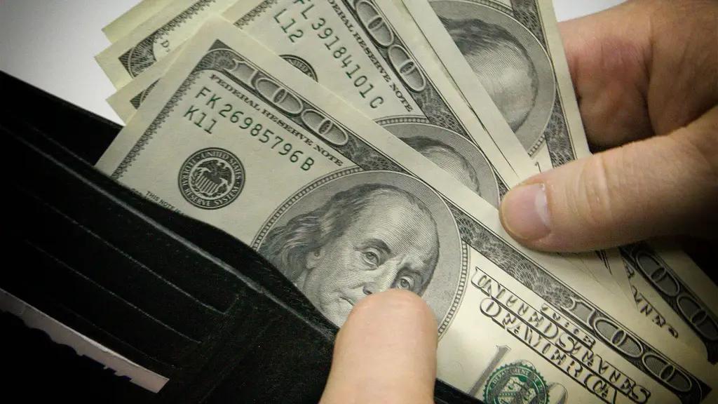 Денежные переводы из США в Кыргызстан выросли более чем на 60%