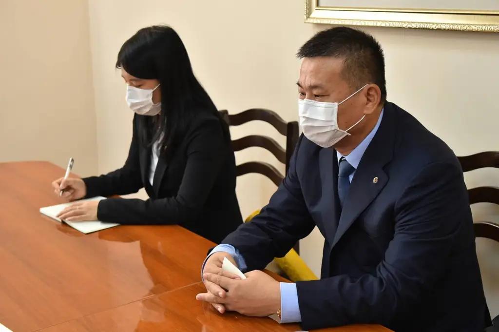 В КР могут построить завод по производству вакцины от коронавируса