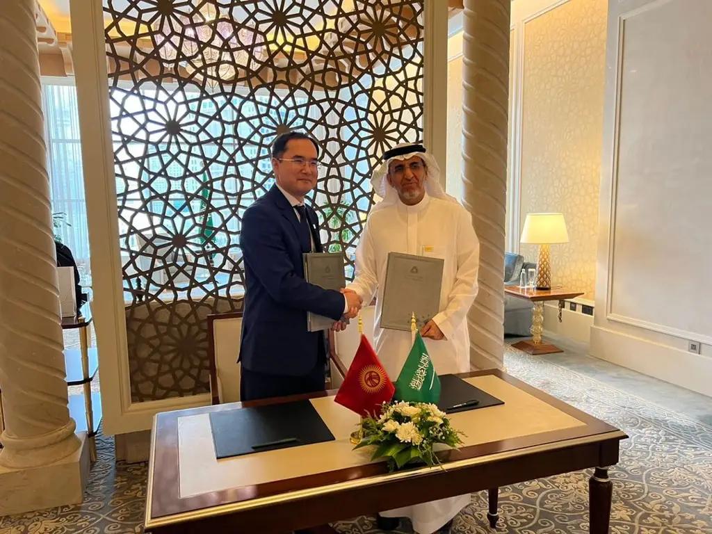 Глава Кыргызстандарта участвовал в 18-м заседании Генеральной Ассамблеи SMIIC