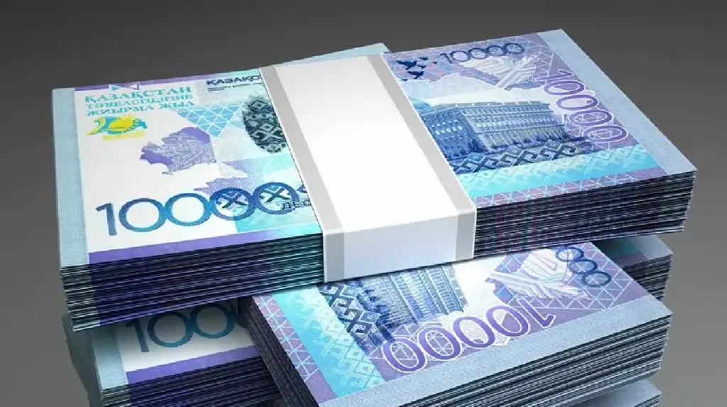 Казахские банки раскрыли, сколько им должны граждане Кыргызстана