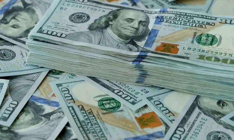 Комбанки Кыргызстана купили на валютных торгах $2.3 млн